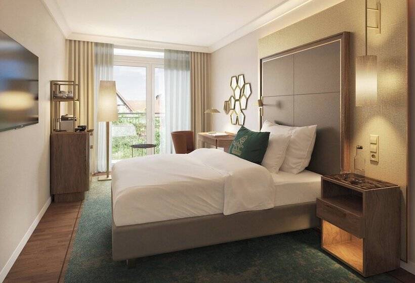 高级大房间, Falkenstein Grand Autograph Collection