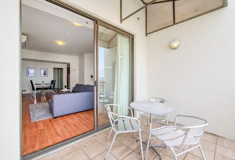 آپارتمان لوکس 2 خوابه, All Suites Perth