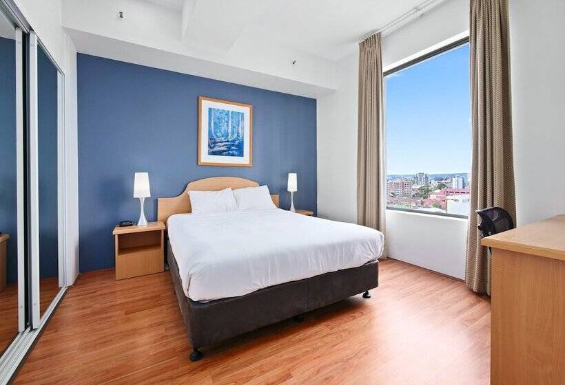 آپارتمان لوکس 2 خوابه, All Suites Perth