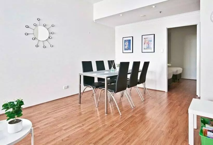 آپارتمان لوکس 2 خوابه, All Suites Perth