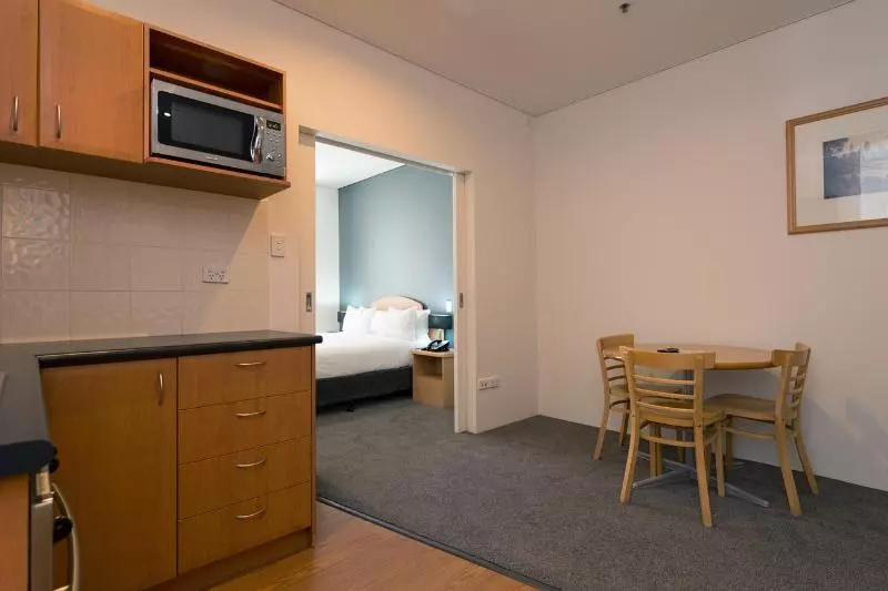 آپارتمان 1 خوابه, All Suites Perth