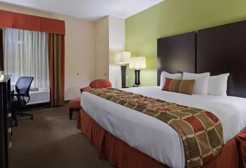 キングサイズベッドのスタンダードルーム, Best Western Plus Huntersville