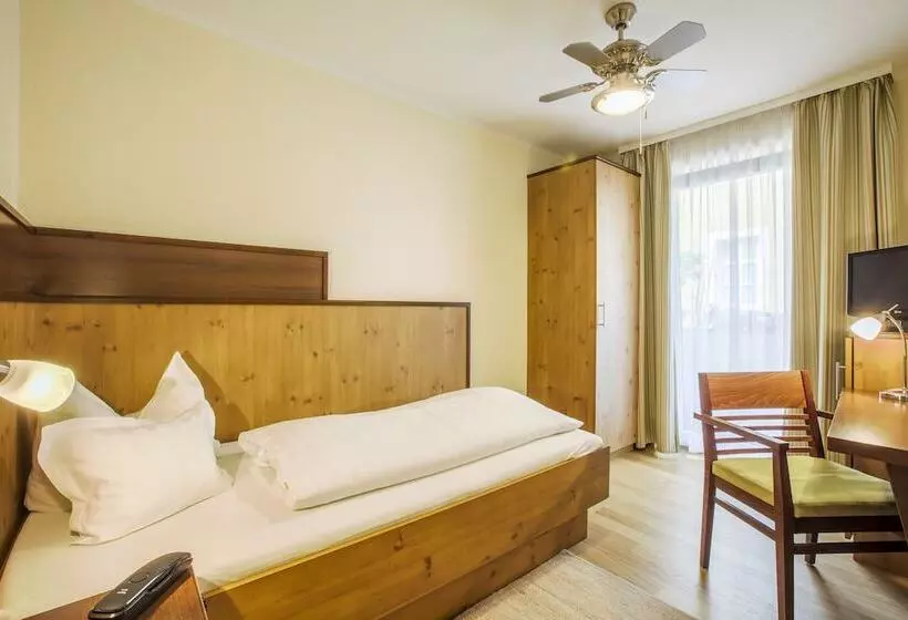 Habitación Estàndard Individual, Brunner