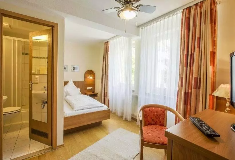 Habitación Estàndard Individual, Brunner