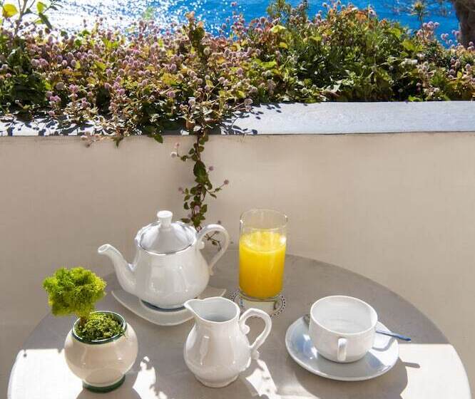 Полулюкс Вид на Море, Eden Roc