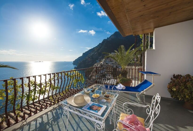 Полулюкс Вид на Море, Eden Roc