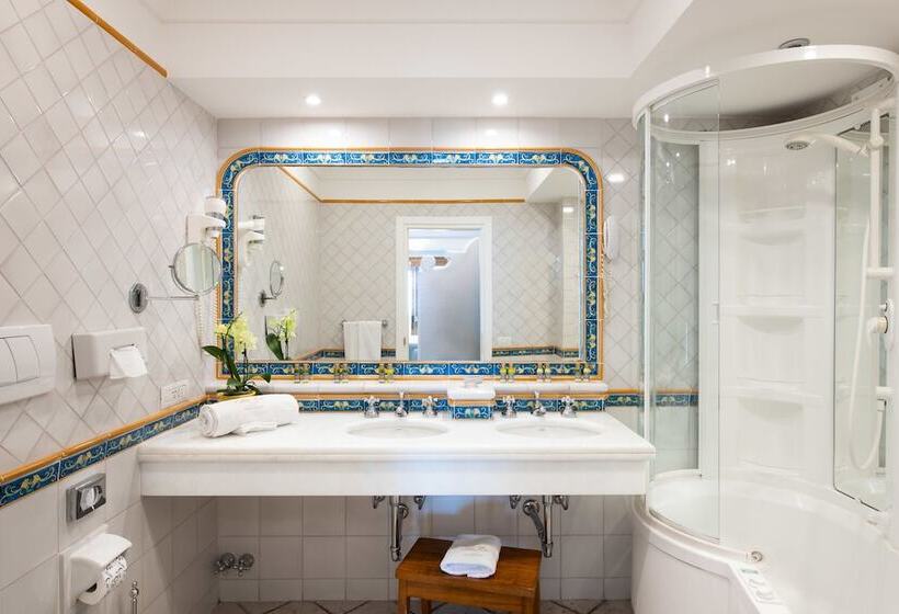 Люкс Вид на Море с Гидромассажем, Eden Roc