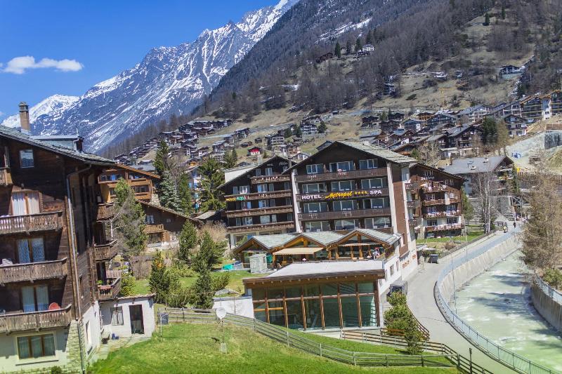 バルコニー付きジュニアスイート, Excelsior