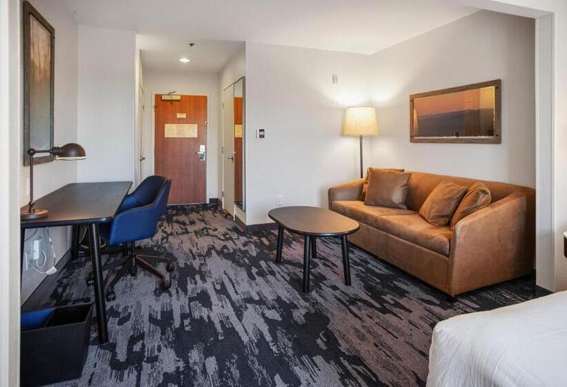 带大床的标准间, Fairfield Inn & Suites Rancho Cordova