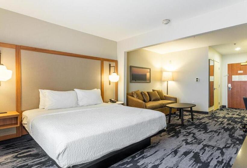 适合残疾人士使用的带超级大床的标准间, Fairfield Inn & Suites Rancho Cordova