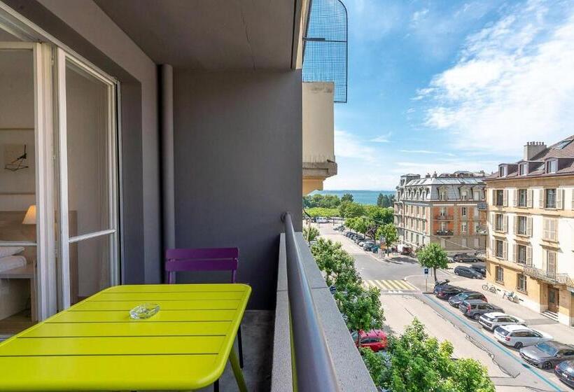 Номер Стандарт с Балконом, Hôtel Des Arts