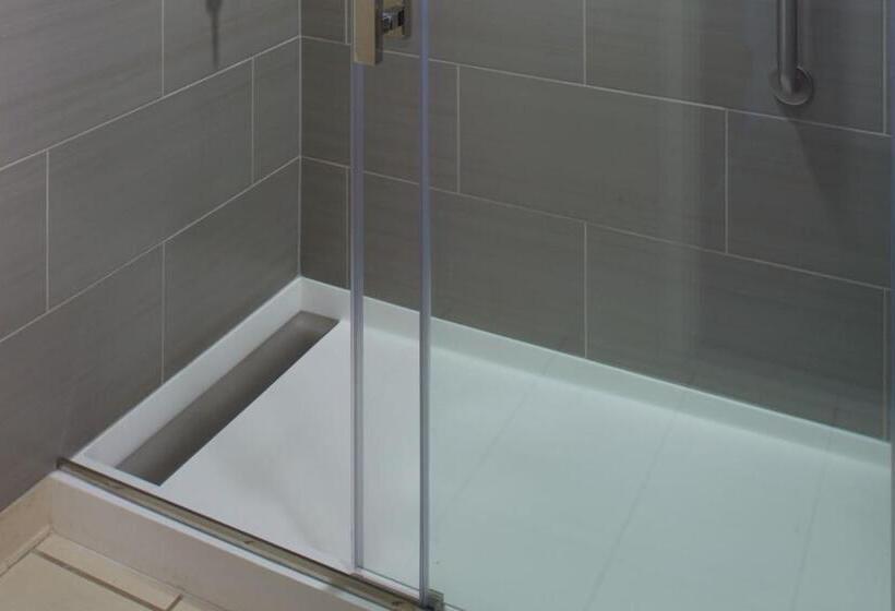 اتاق استاندارد با تخت بزرگ, Marriott Myrtle Beach Resort & Spa At Grande Dunes