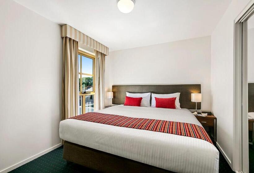 إستوديو قياسى, Melbourne Carlton Central Apartment Hotel Official