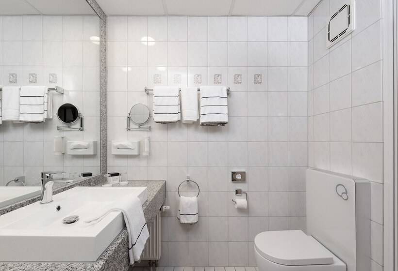 Номер Комфорт, Novina Hotel Südwestpark