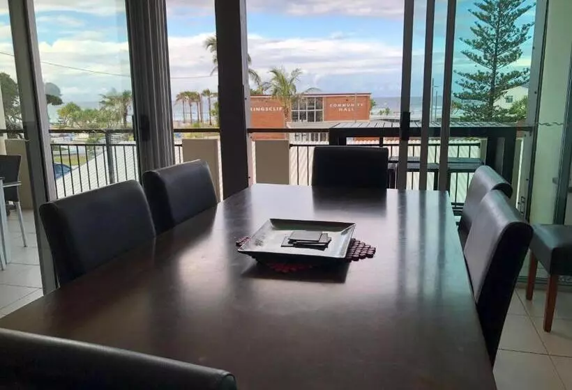 3 Bedroom Deluxe Apartment Sea View, Paradiso Resort By Kingscliff Accommodation
