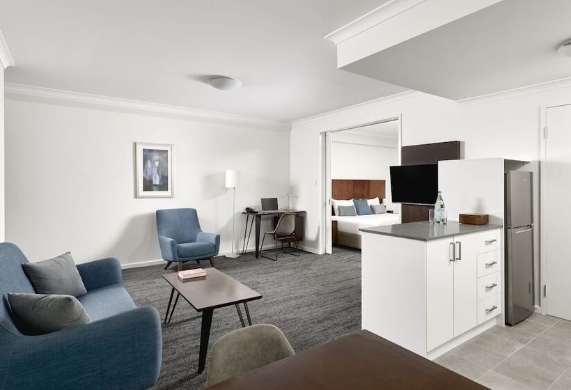 1ベッドルームアパートメント, Quest West End