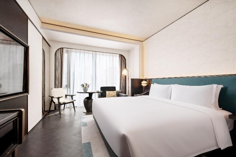 디럭스 룸, Sofitel Shanghai North Bund