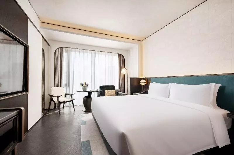 デラックスルーム, Sofitel Shanghai North Bund