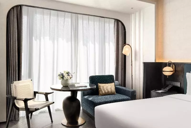 デラックスルーム, Sofitel Shanghai North Bund
