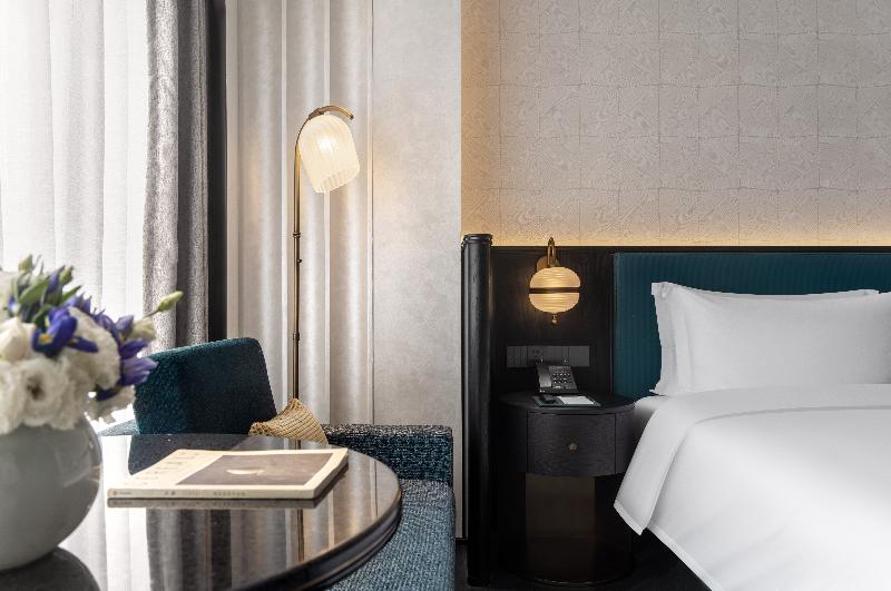 디럭스 룸, Sofitel Shanghai North Bund