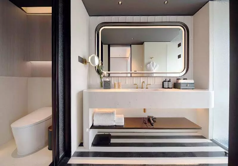 デラックスルーム, Sofitel Shanghai North Bund