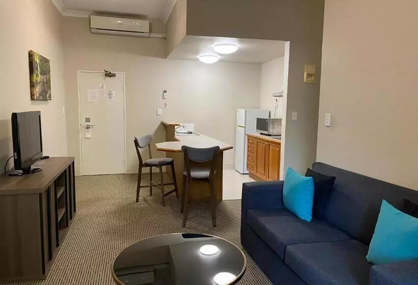 آپارتمان 1 خوابه, The Belmore Apartments