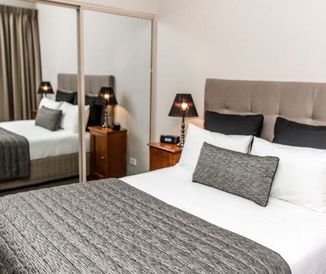 Апартаменты 2 Спальни, The Belmore Apartments
