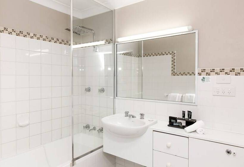 Апартаменты 2 Спальни, The Belmore Apartments