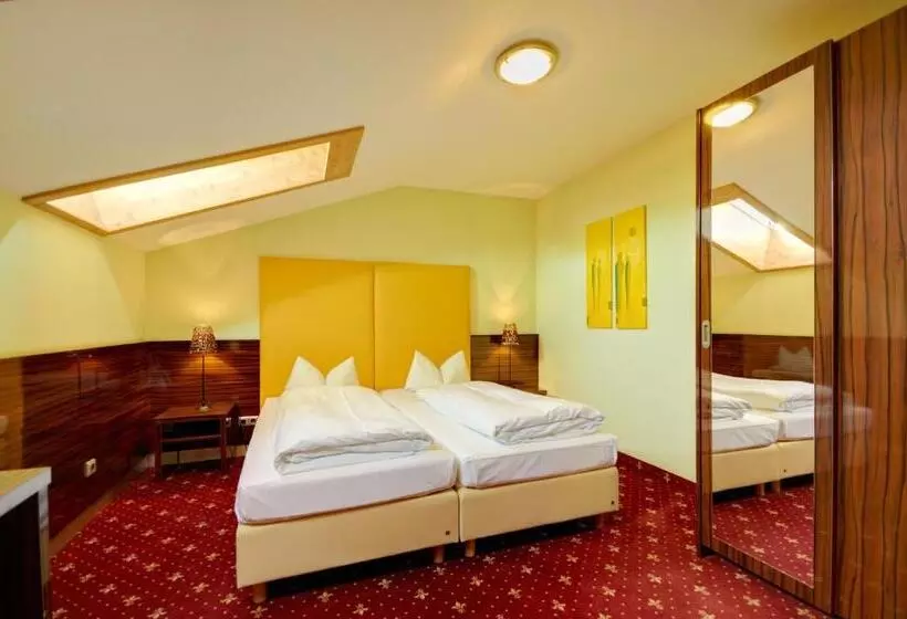 Standard Room, Landhotel Hallnberg