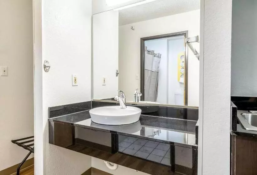 デラックスルーム, Motel 6indianapolis, In  Southport
