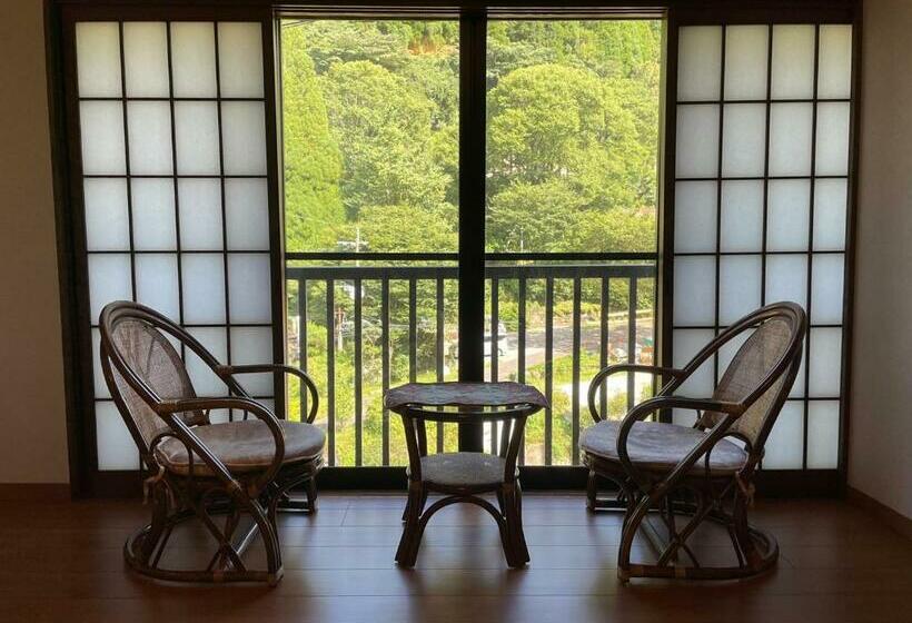 غرفة قياسية رباعية, Sanso Matsuya