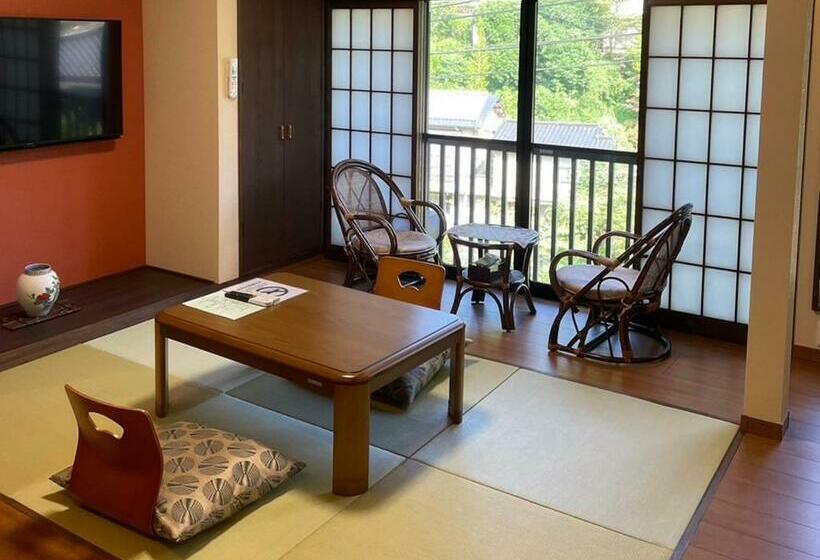 غرفة قياسية رباعية, Sanso Matsuya