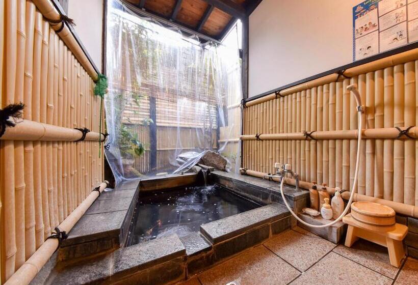 غرفة قياسية, Sanso Matsuya