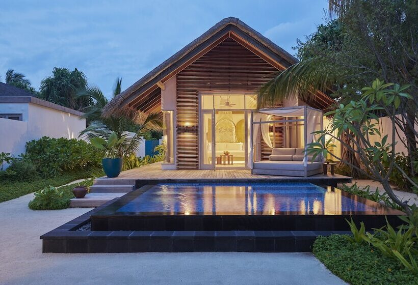 ویلای لوکس 1 خوابه, Sirru Fen Fushi Private Lagoon Resort