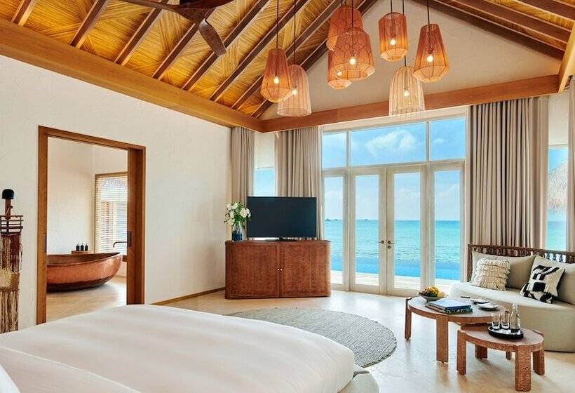 ویلای 3 خوابه با استخر, Sirru Fen Fushi Private Lagoon Resort