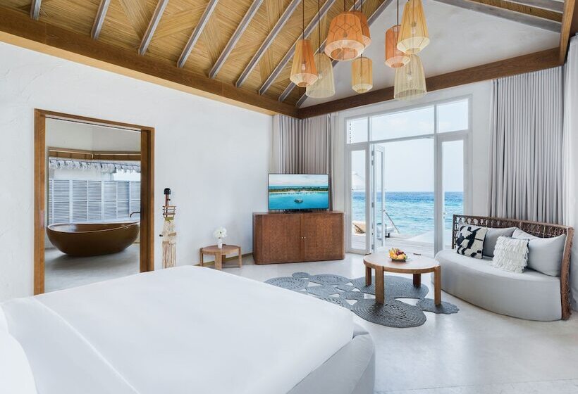 ویلای یک اتاق خوابه با استخر شنا, Sirru Fen Fushi Private Lagoon Resort