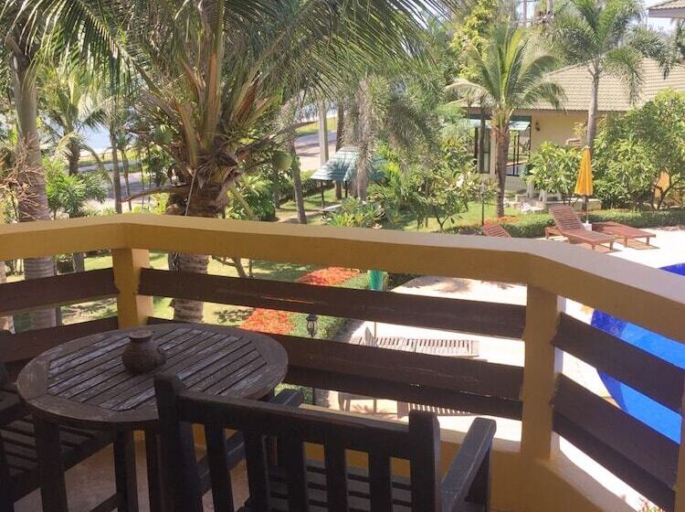 Семейный Номер, Bacchus Home Resort