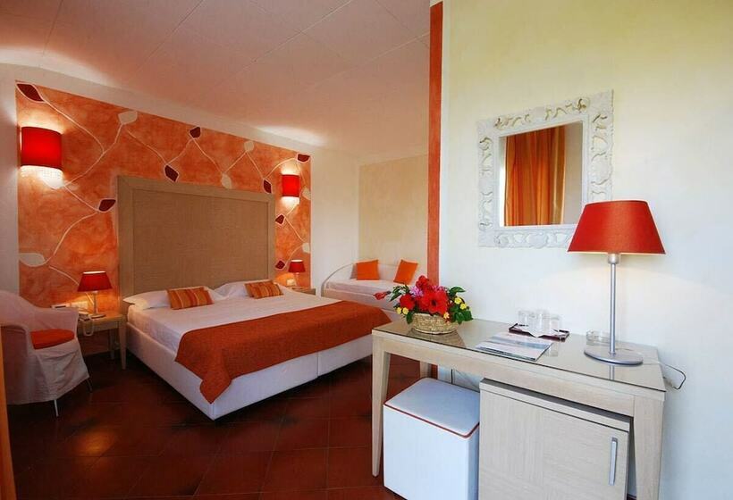 스탠다드 트리플 룸, Cala Rosa Club