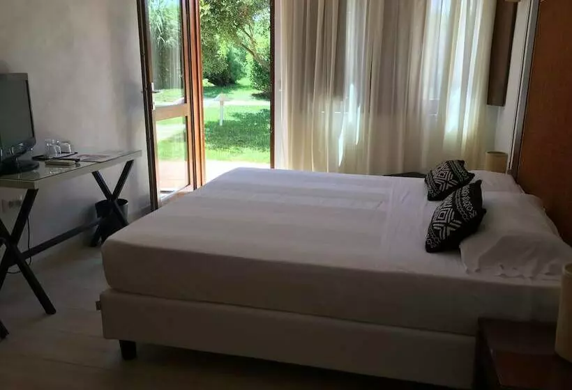 اتاق استاندارد یک نفره, Cala Rosa Club