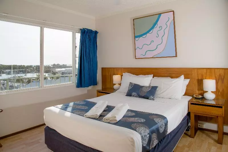 آپارتمان 1 خوابه, Cullen Bay Resorts