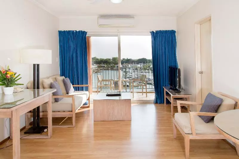 آپارتمان 1 خوابه, Cullen Bay Resorts