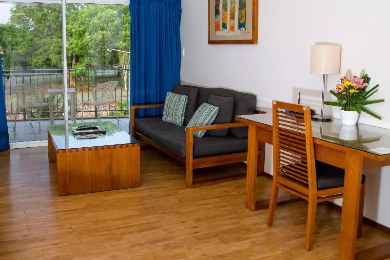 آپارتمان 1 خوابه, Cullen Bay Resorts