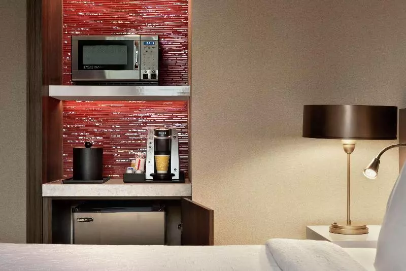 اتاق استاندارد, Cullen Bay Resorts