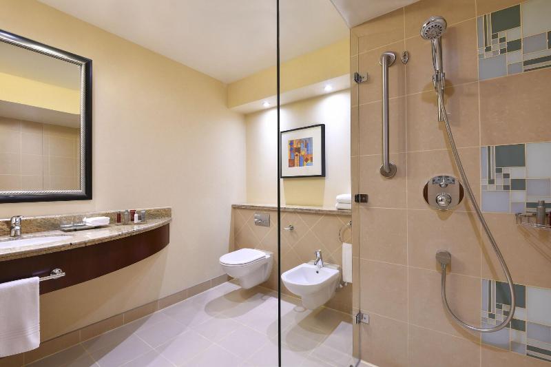 シングルデラックスルーム, Cullen Bay Resorts