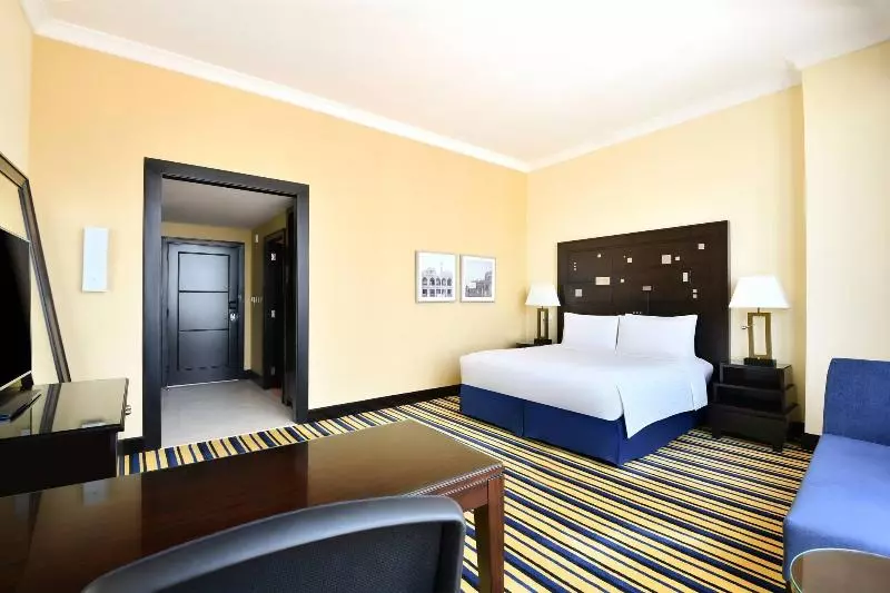 اتاق استاندارد با چشم‌انداز, Cullen Bay Resorts