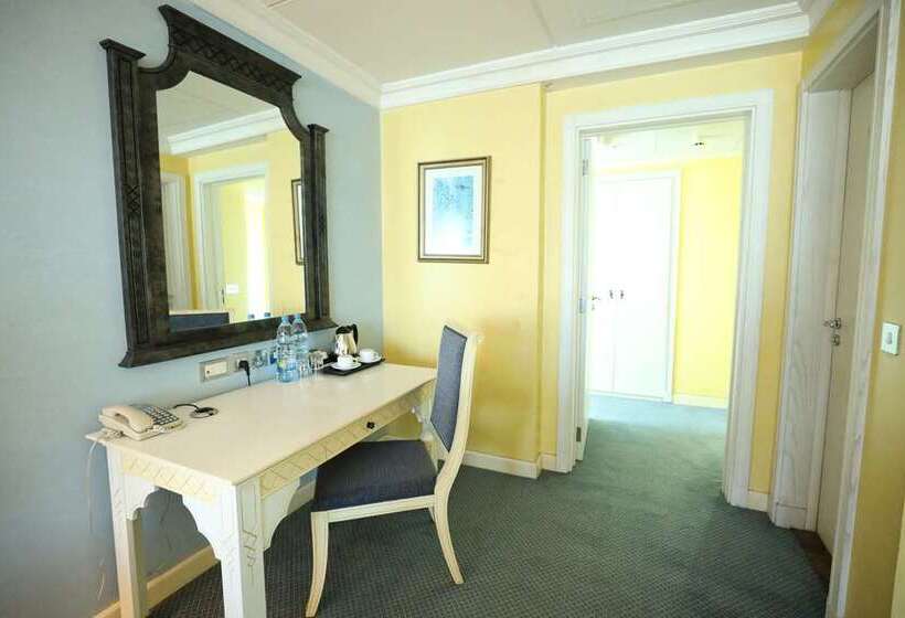 سوئیت پنت هاوس, Al Habtoor Grand