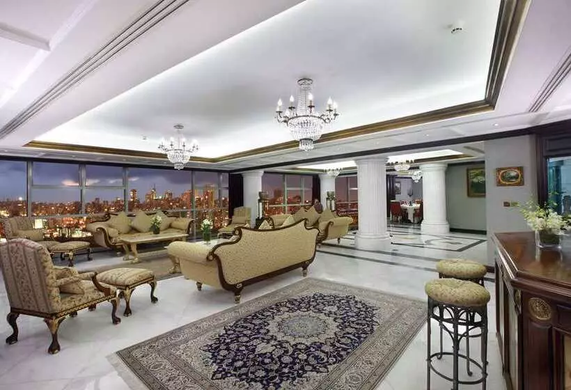 سوئیت پنت هاوس, Al Habtoor Grand
