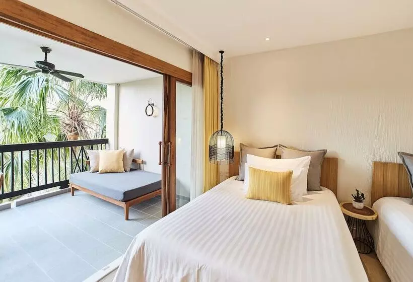 اتاق لوکس با چشم‌انداز باغ, Bandara Spa Resort & Pool Villas, Samui