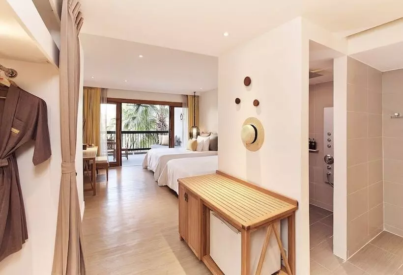 اتاق لوکس با چشم‌انداز باغ, Bandara Spa Resort & Pool Villas, Samui