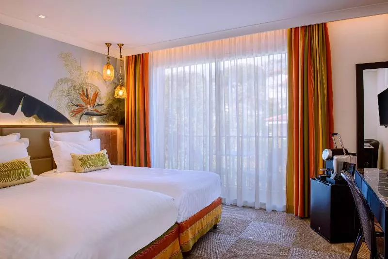 اتاق خانوادگی, Best Western Premier Montfleuri